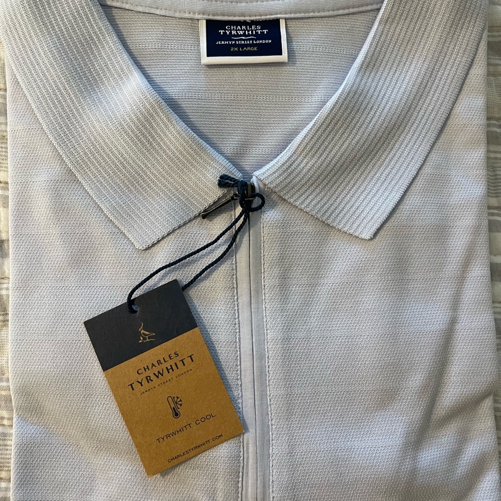 Charles Tyrwhitt NEW w/tags and original packaging.